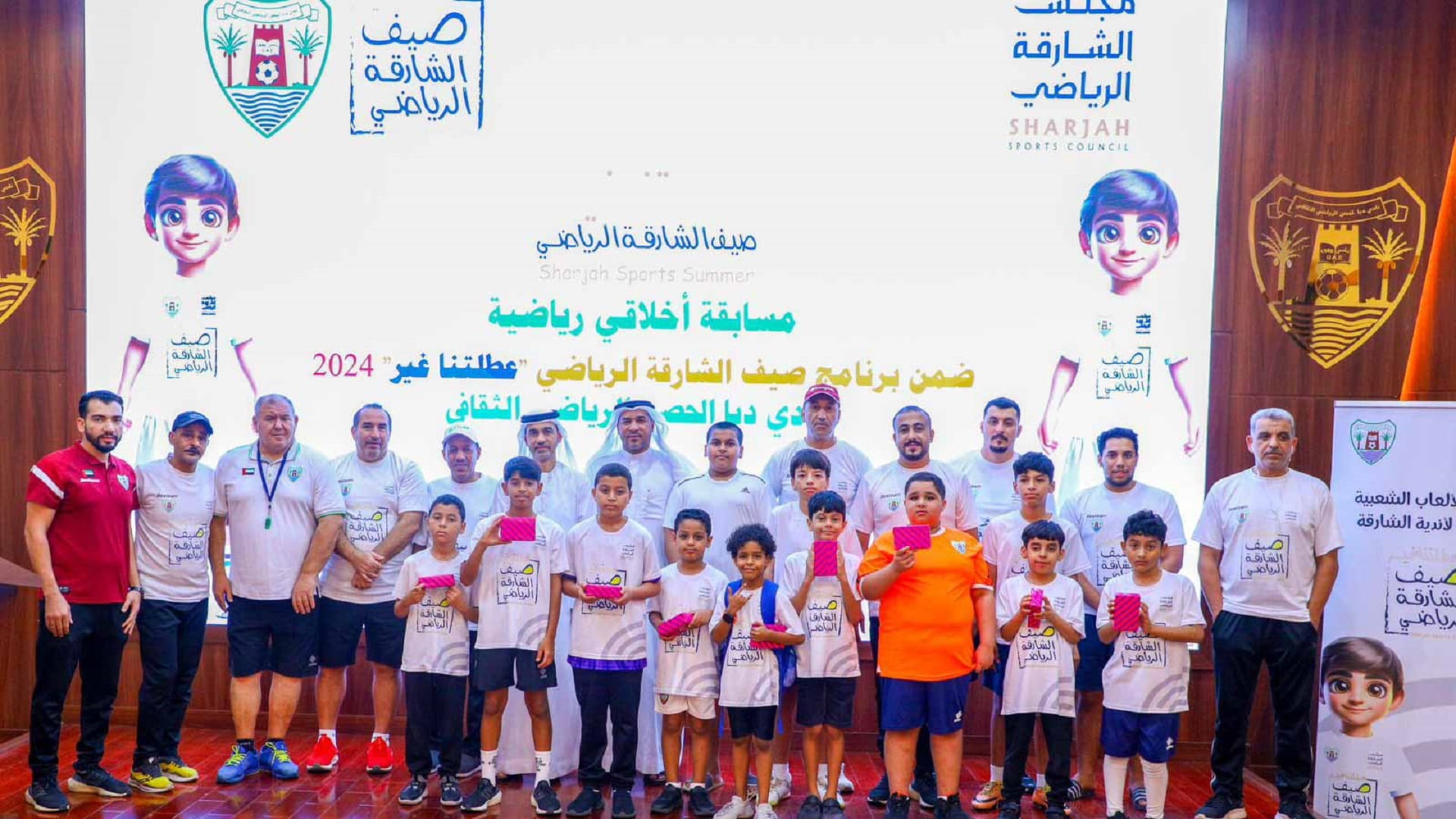 صورة بعنوان: نادي دبا الحصن ينظم ورشتين تعليميتين لتعزيز الأخلاق الرياضية 