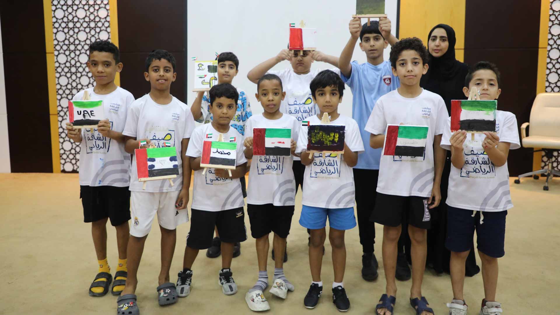 صورة بعنوان: بلدية الحمرية تنظم ورشة "أنا إماراتي" لغرس قيم التعاون والتسامح 