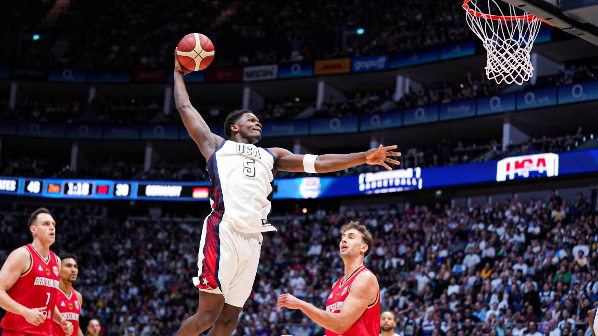 صورة بعنوان: منتخب أميركا لكرة السلة يفوز على ألمانيا قبل أولمبياد باريس 