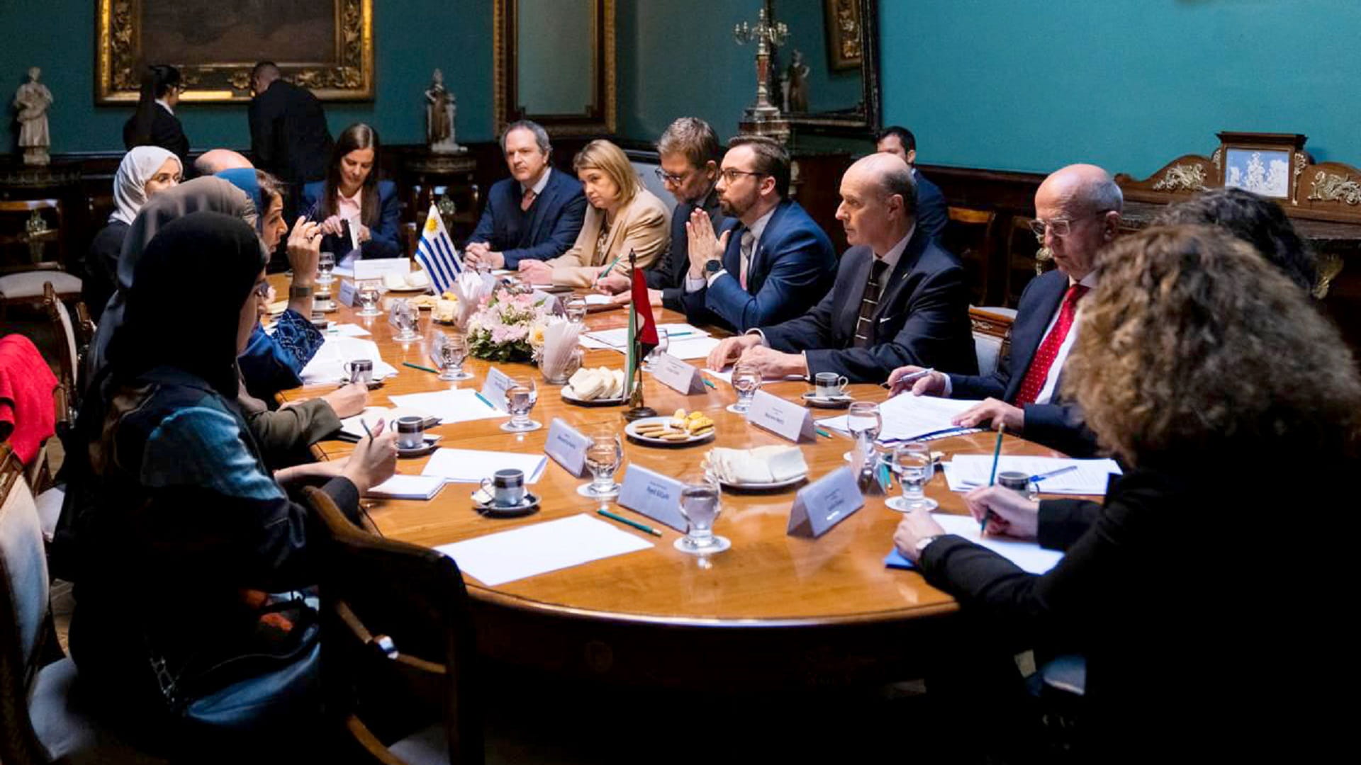 صورة بعنوان: الهاشمي تبحث في الأوروغواي توقيع اتفاقية الشراكة مع "الميركوسور" 