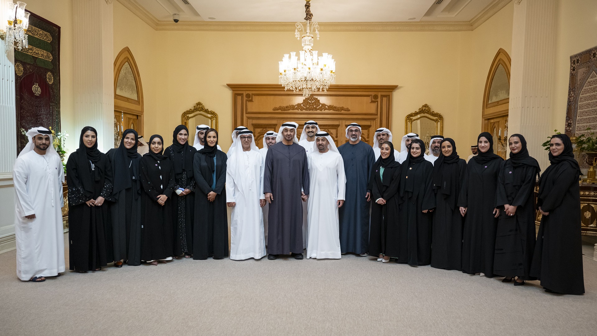 Image for the title: UAE President honours supporters of Ma’an programmes 