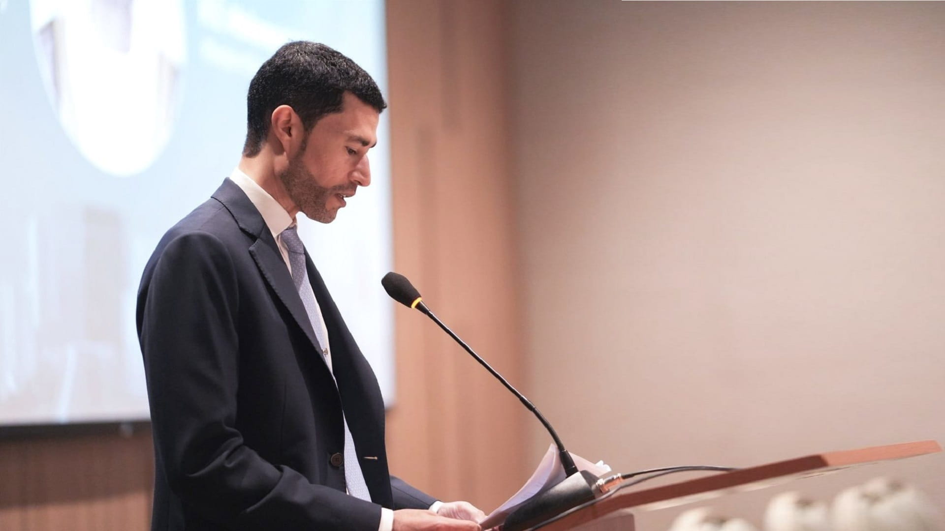 Image for the title: UAE reaffirms commitment to sustainable finance, climate action 