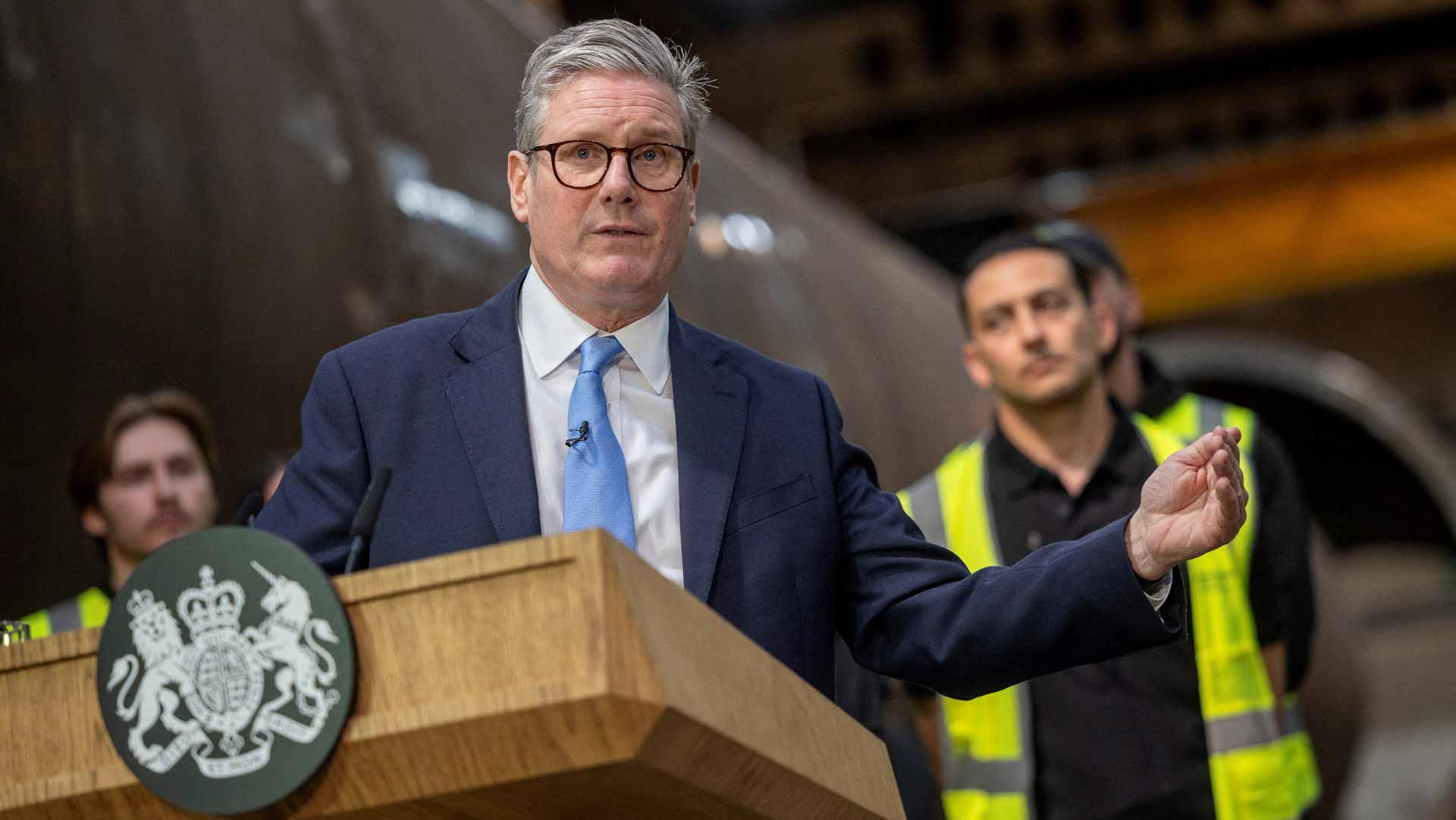 صورة بعنوان: بريطانيا تطالب باتخاذ خطوات فورية نحو وقف إطلاق النار في غزة 