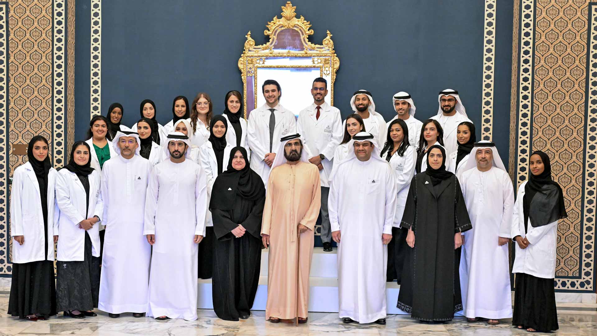 صورة بعنوان: محمد بن راشد: لدينا مؤسسات علمية تعزز جاهزيتنا في المجال الطبي 