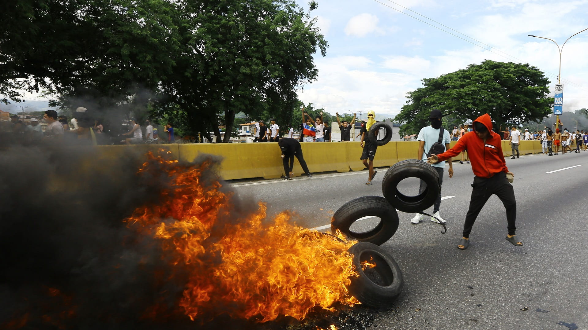 صورة بعنوان: فنزويلا تعلق الرحلات الجوية مع بنما والدومينيكان 