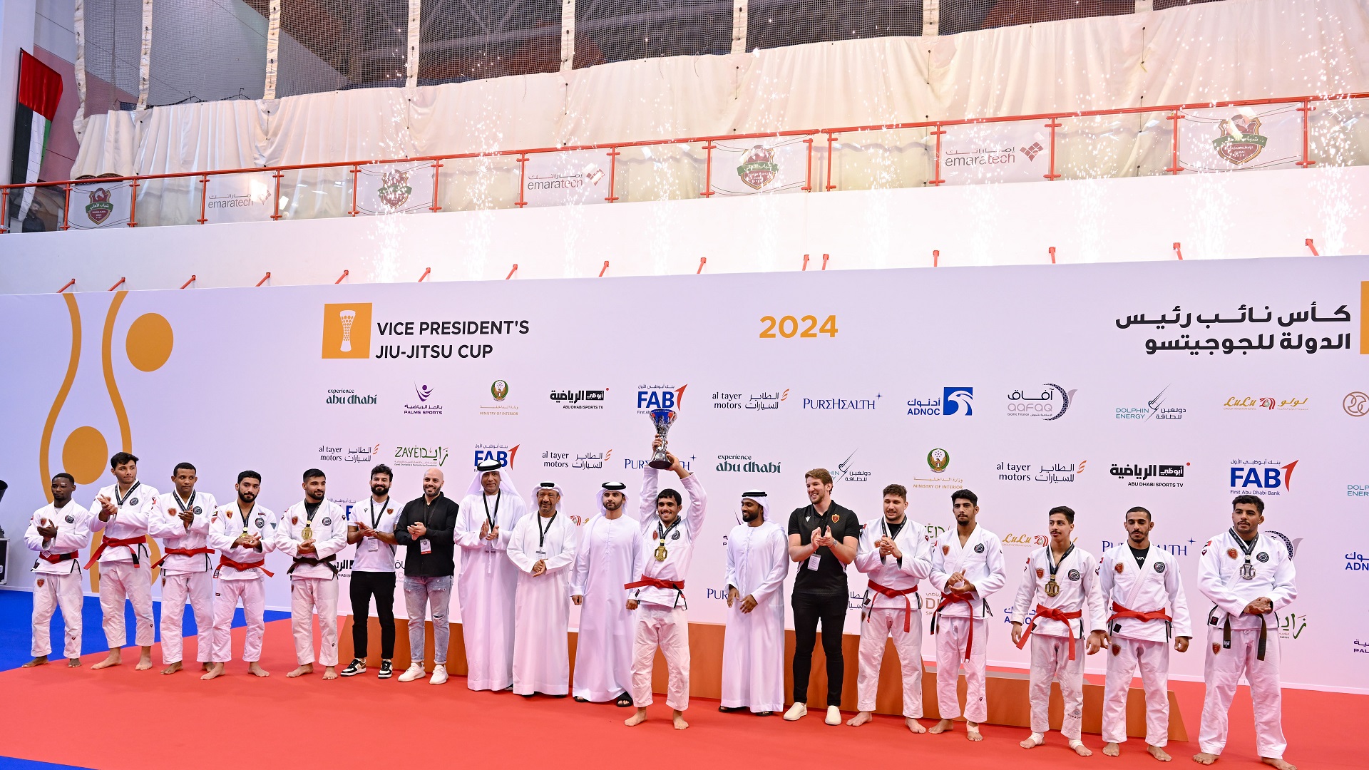 صورة بعنوان: منصور بن محمد يتوّج أبطال كأس نائب رئيس الدولة للجوجيتسو 