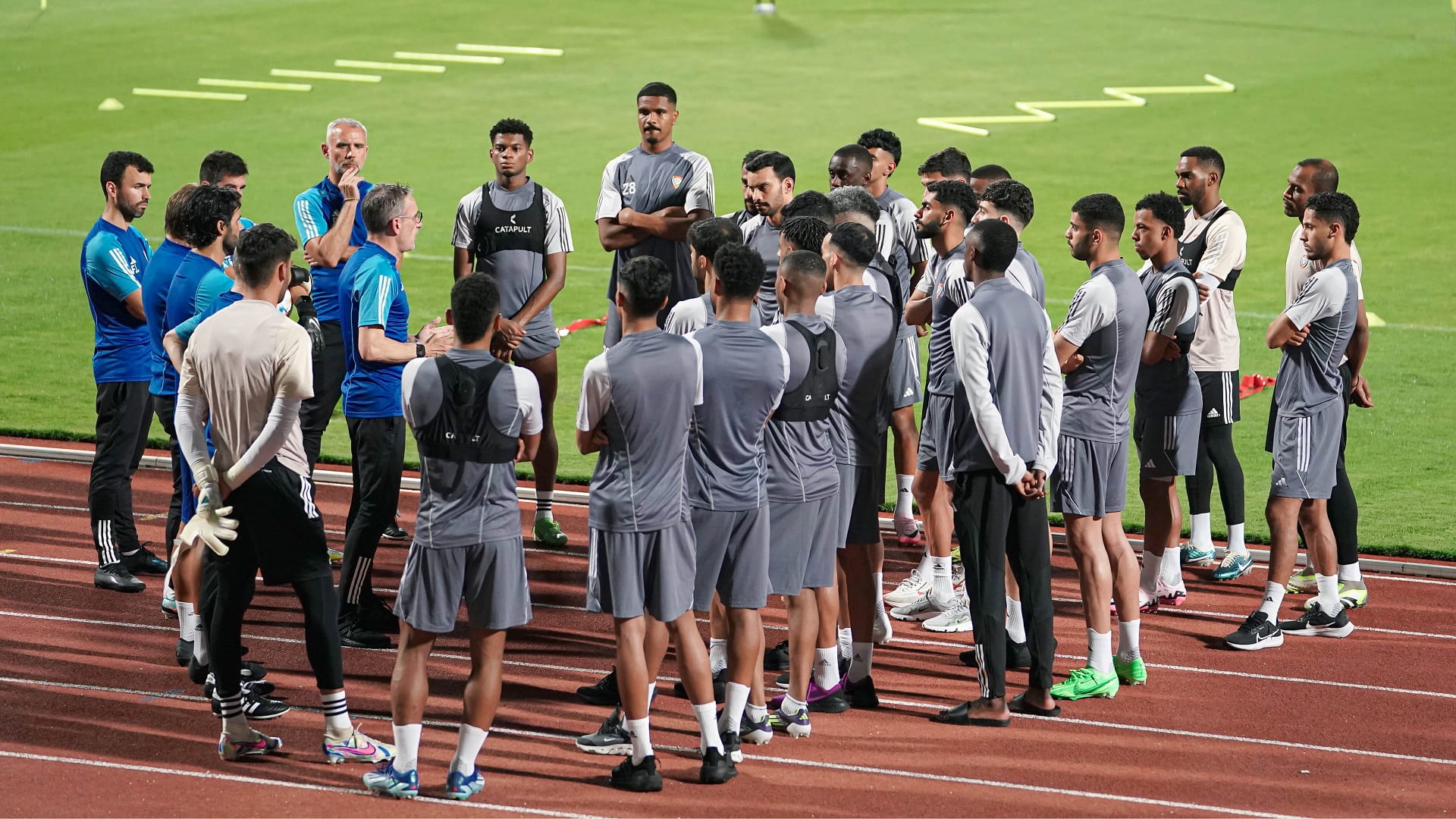 صورة بعنوان: بعثة الأبيض تغادر الثلاثاء إلى الدمام استعداداً لمواجهة نيبال 