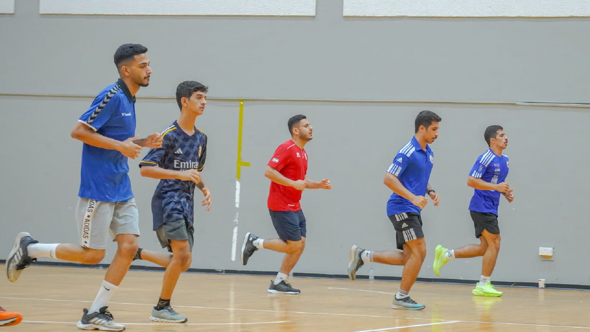 صورة بعنوان: مجلس الشارقة الرياضي يخضع 90 لاعباً بأندية الإمارة لاختبارات بدنية 