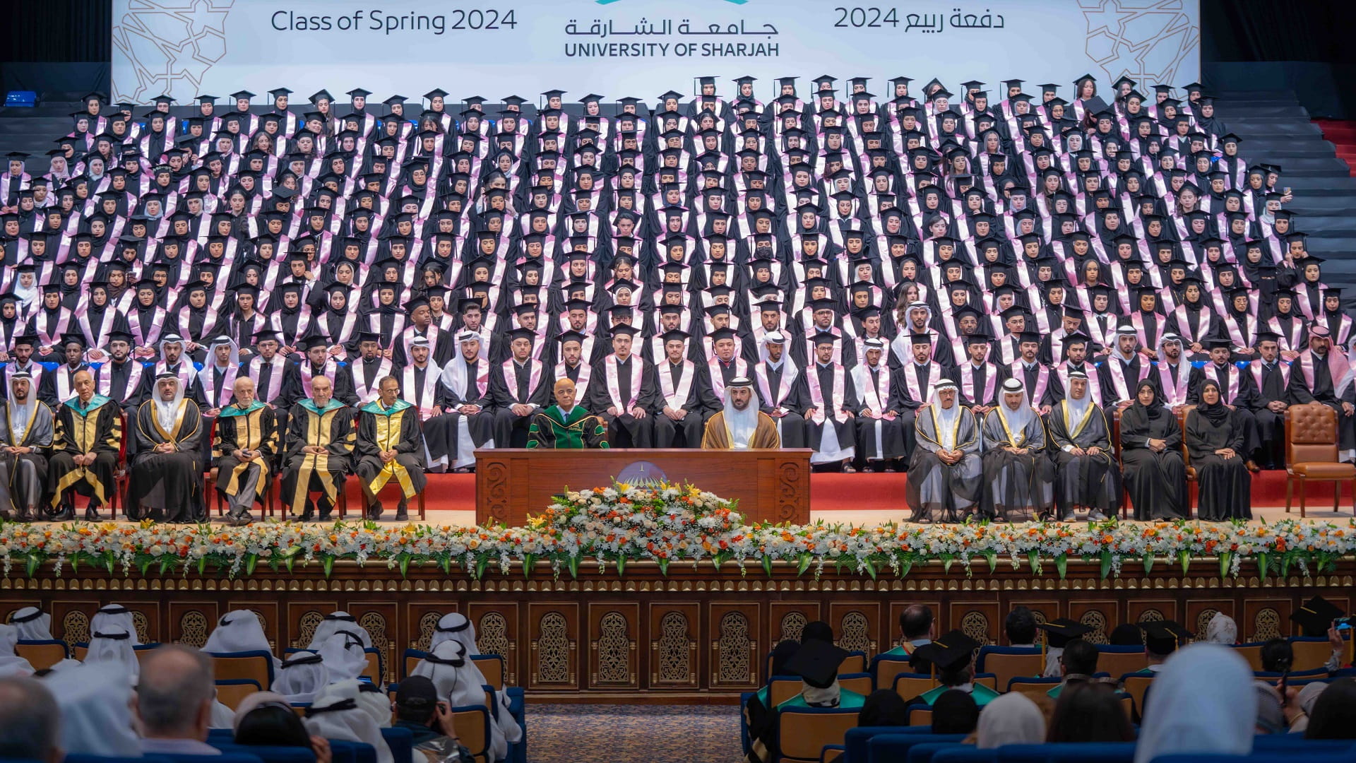 Image for the title: Sultan bin Ahmed attends UOS Med. Health Sci's graduation 