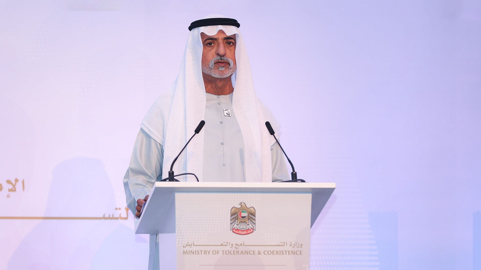 صورة بعنوان: نهيان بن مبارك يفتتح أعمال الملتقى الرابع لأندية التسامح بالجامعات 