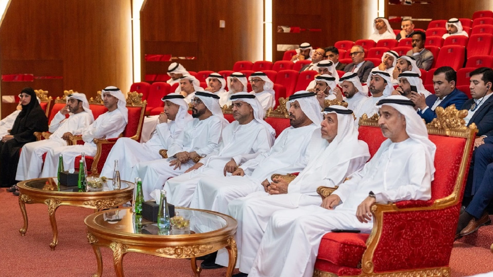 صورة بعنوان: الأرشيف والمكتبة الوطنية يحتفي بأسبوعه العالمي   