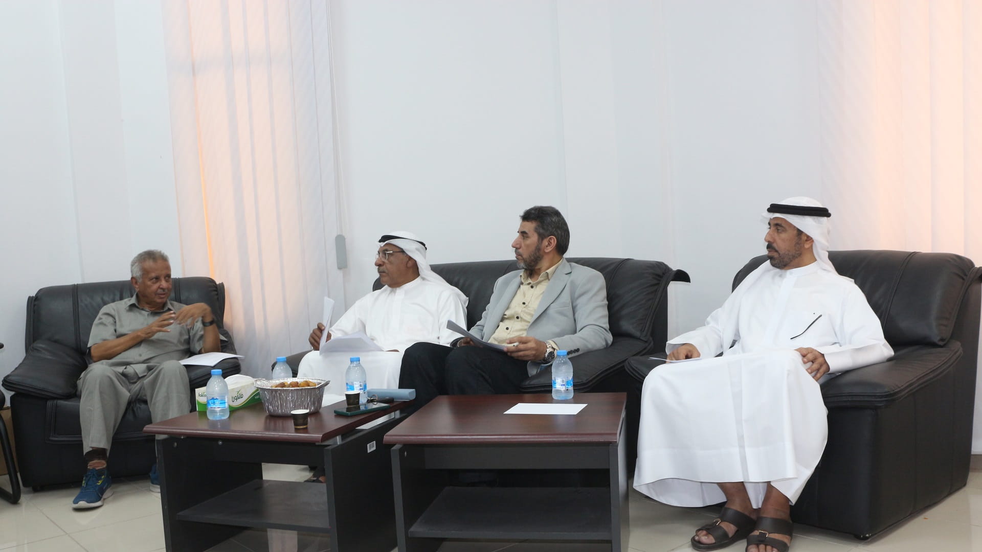 صورة بعنوان: أمسيات ثقافية وفنية نوعية في النادي الثقافي العربي بالشارقة 