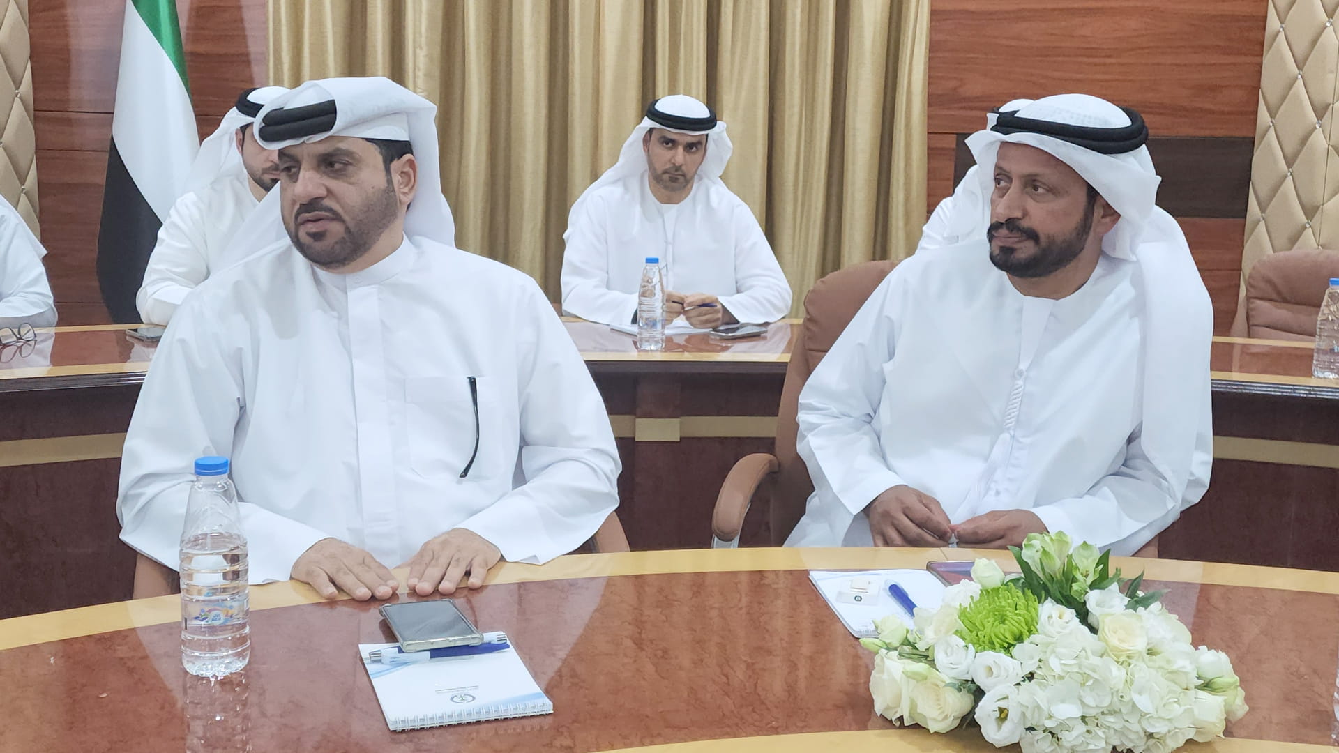 Image for the title: Sharjah Police successfully apprehended e-fraud gang  