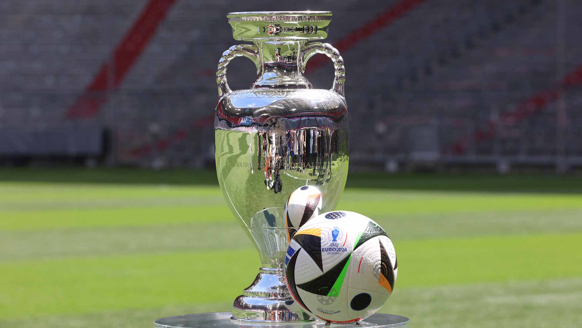 صورة بعنوان: الأرض تنصف أصحابها في المباريات الافتتاحية لكأس الأمم الأوروبية 