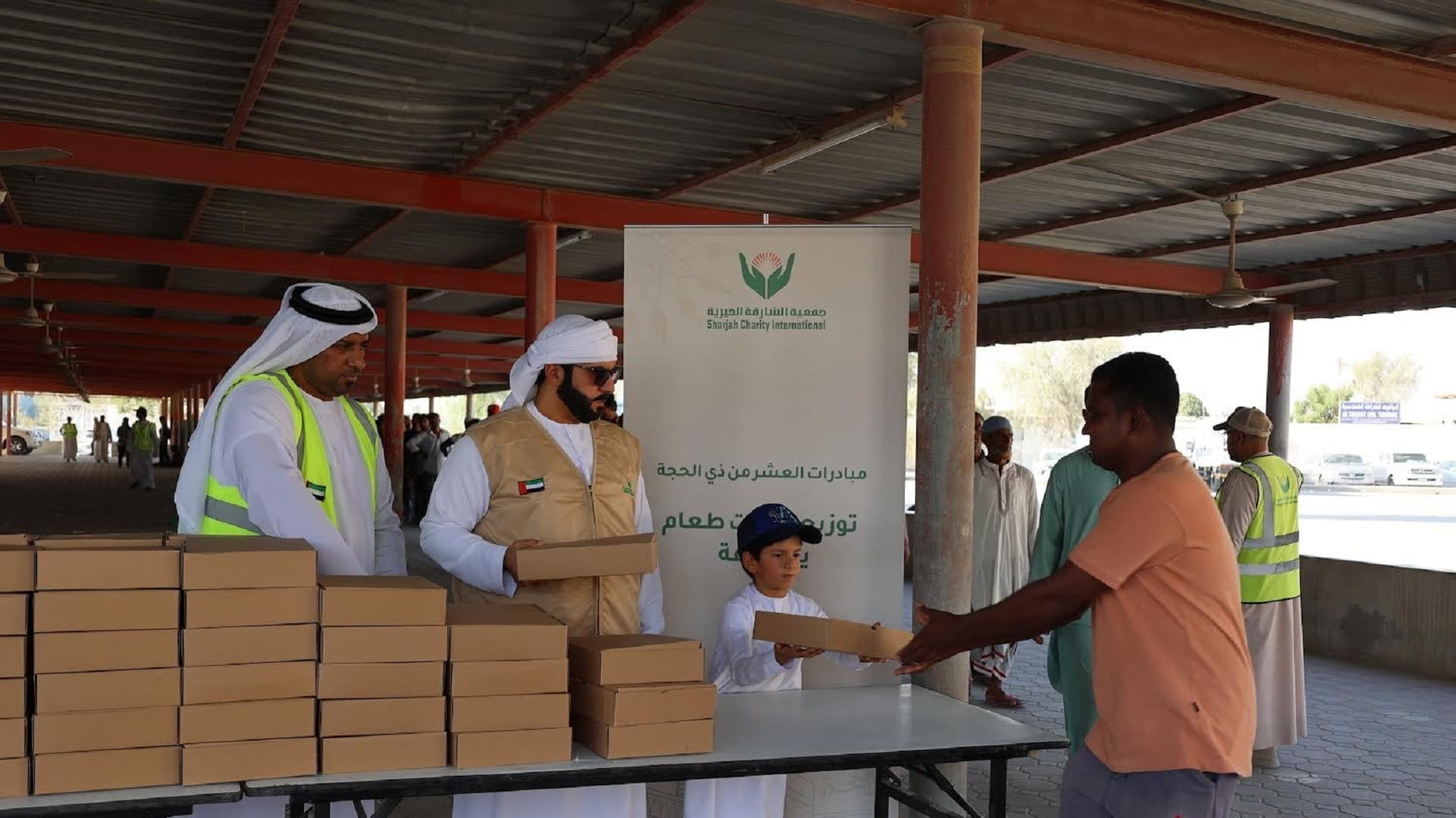 Image for the title: SCI distributes 15,000 meals as part of 'Feeding Food' initiative 