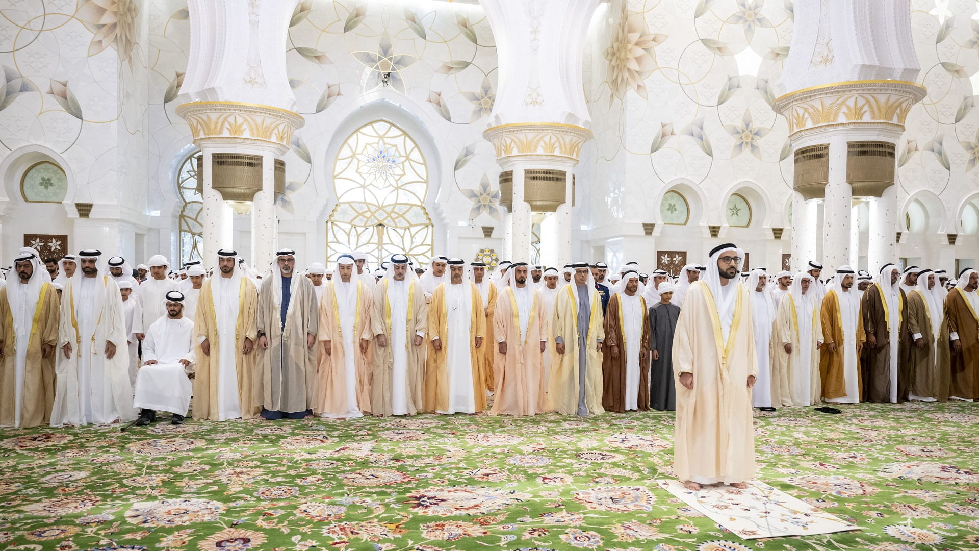 Image for the title: Mansour bin Zayed, AD CP perform Eid prayer at Zayed Grand Mosque 