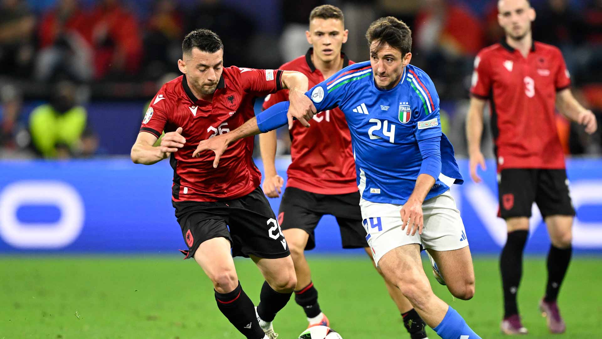 صورة بعنوان: إيطاليا تفوز بصعوبة على ألبانيا في يورو 2024 
