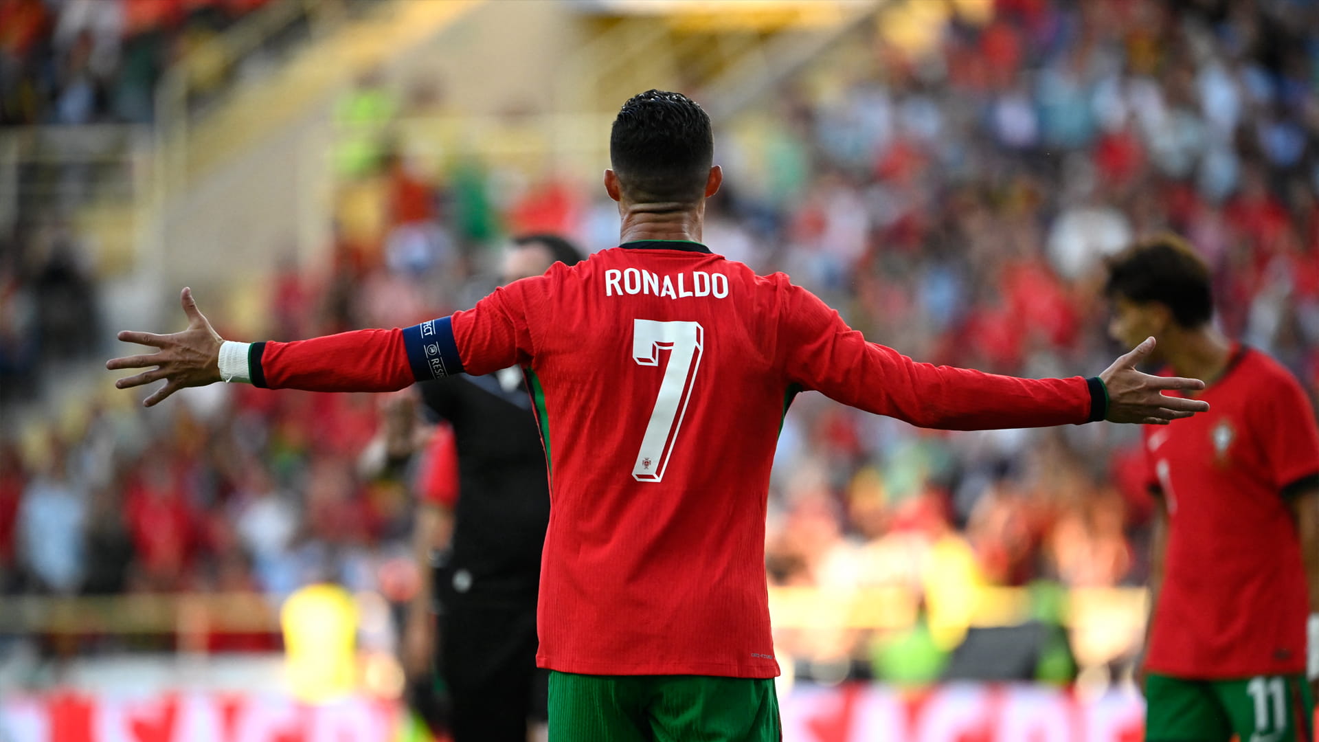 Image for the title: Ronaldo deserves to play for Portugal, insists coach Martinez 