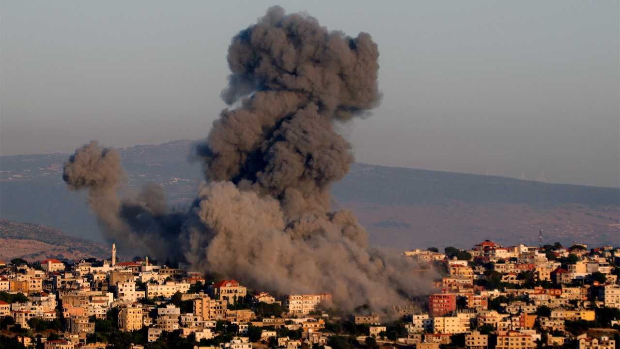 Image for the title: Israeli airstrike targets a car in Eastern Lebanon 