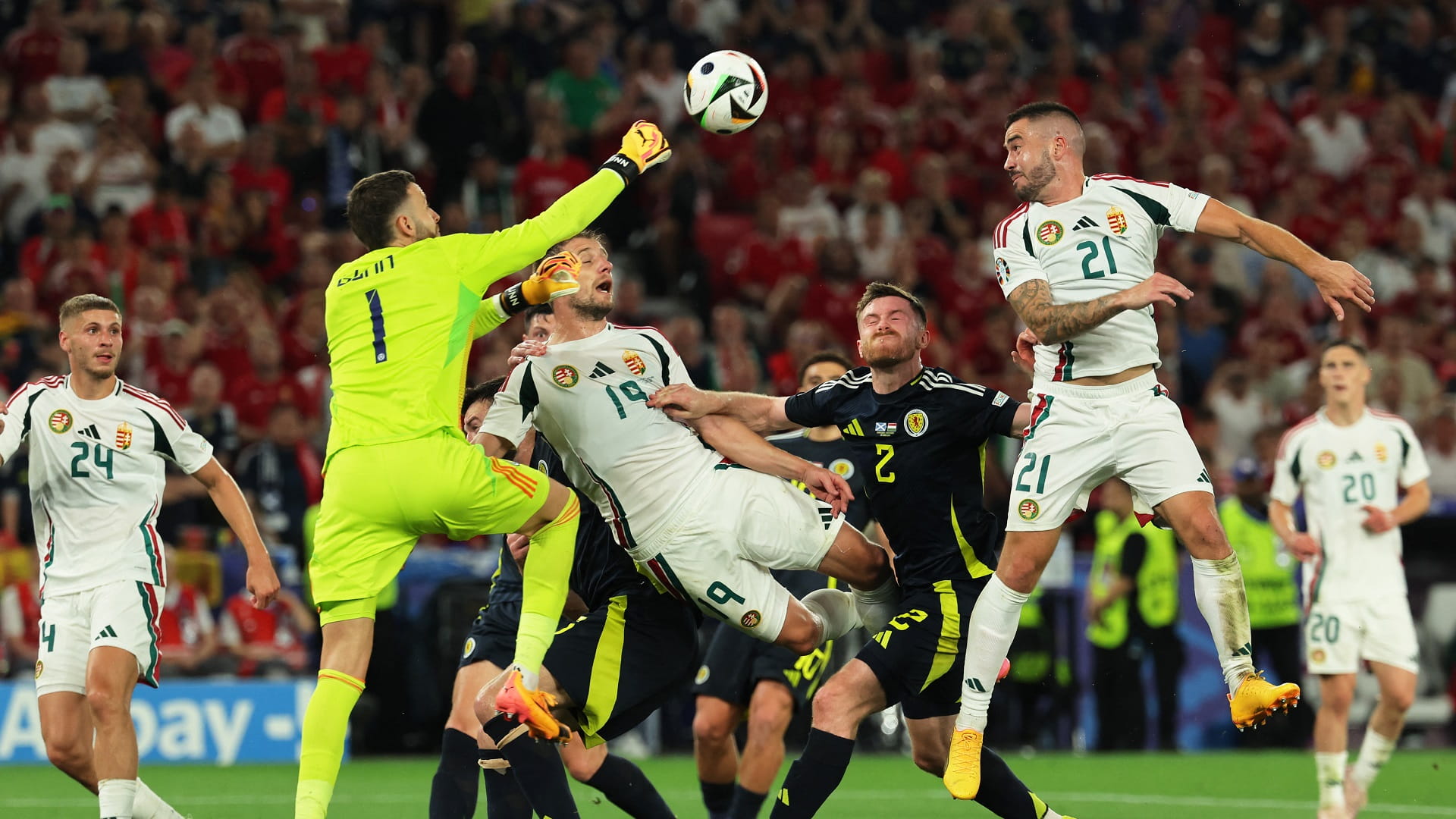 صورة بعنوان: منتخب المجر ينعش آماله في بلوغ دور الستة عشر بأمم أوروبا 