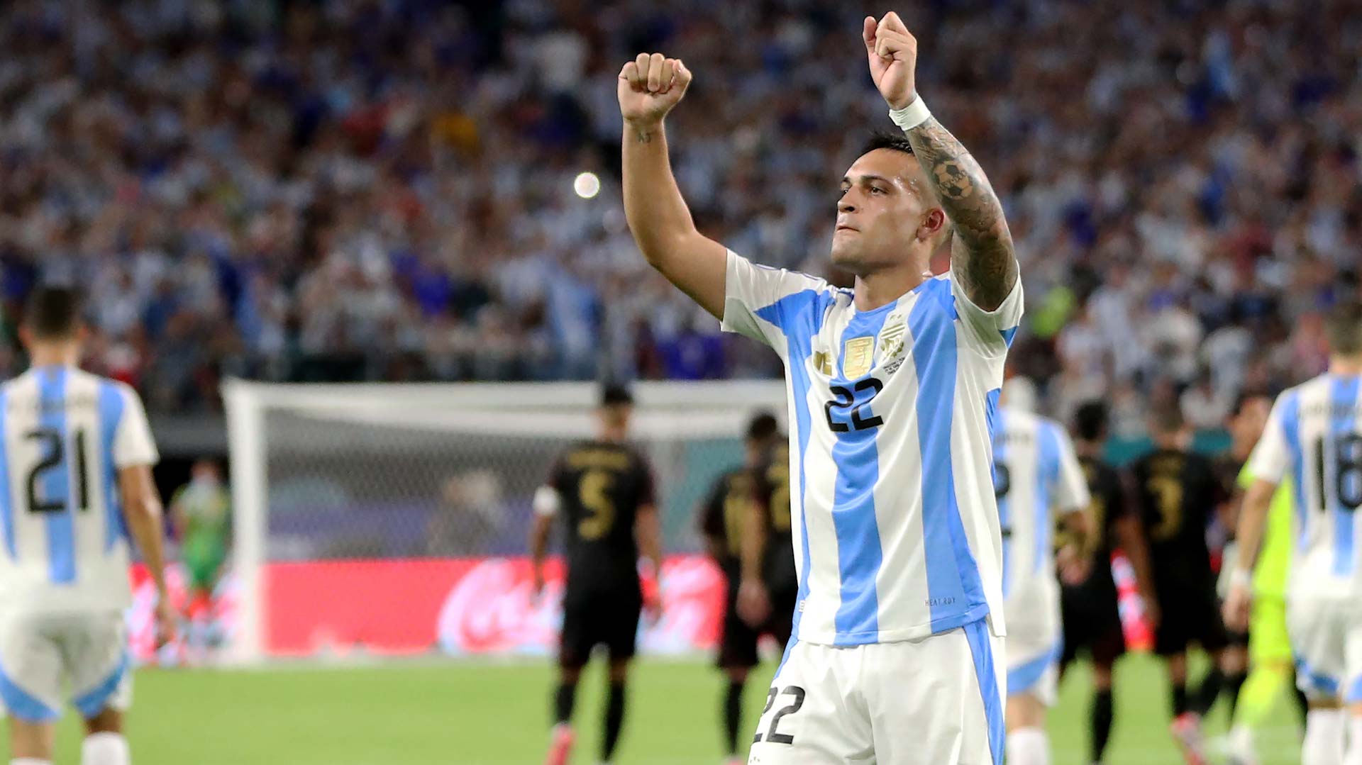 صورة بعنوان: الأرجنتين تحقق العلامة الكاملة بدور المجموعات في كوبا أميركا  