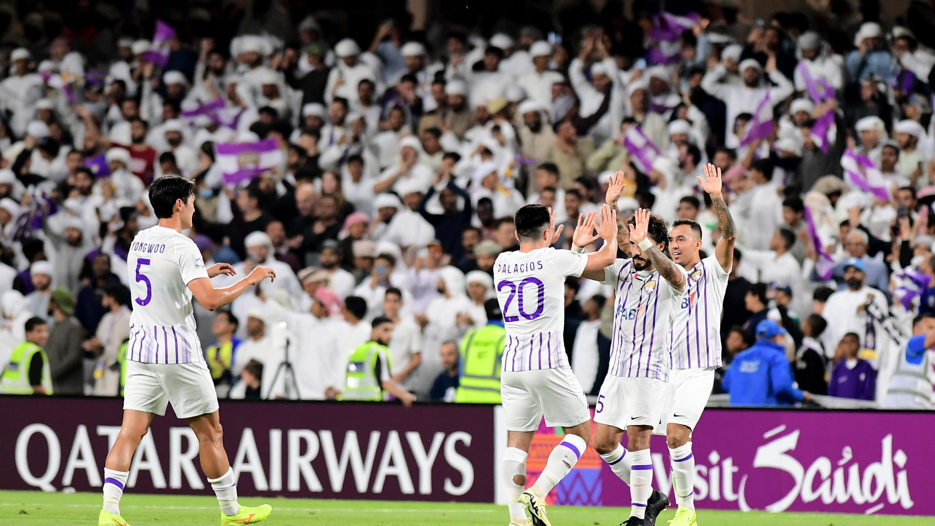 صورة بعنوان: العين يفوز على النصر السعودي في ذهاب ربع النهائي لدوري أبطال آسيا 