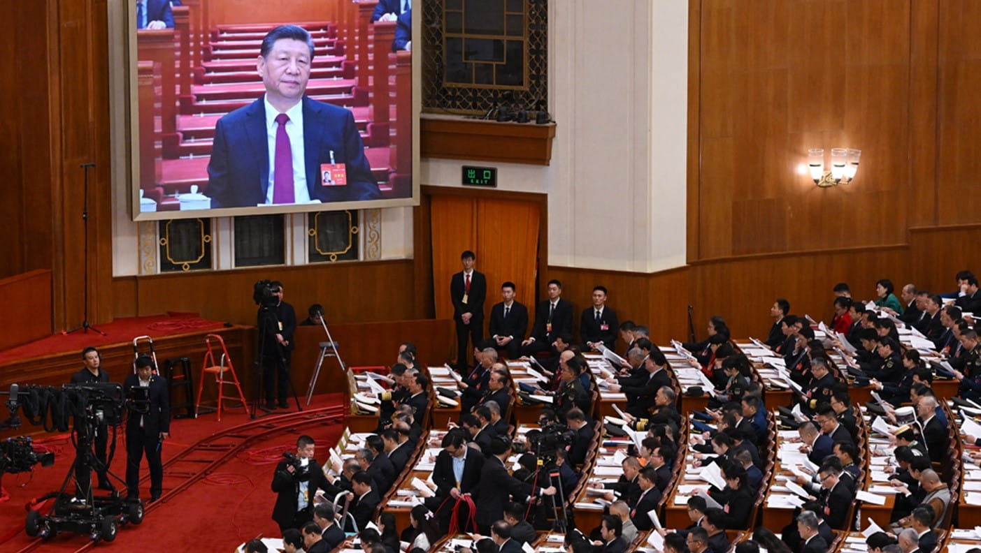 صورة بعنوان: الصين تتعهد بمواصلة التقدم مع ضمان استقرار الاقتصاد في عام 2024 