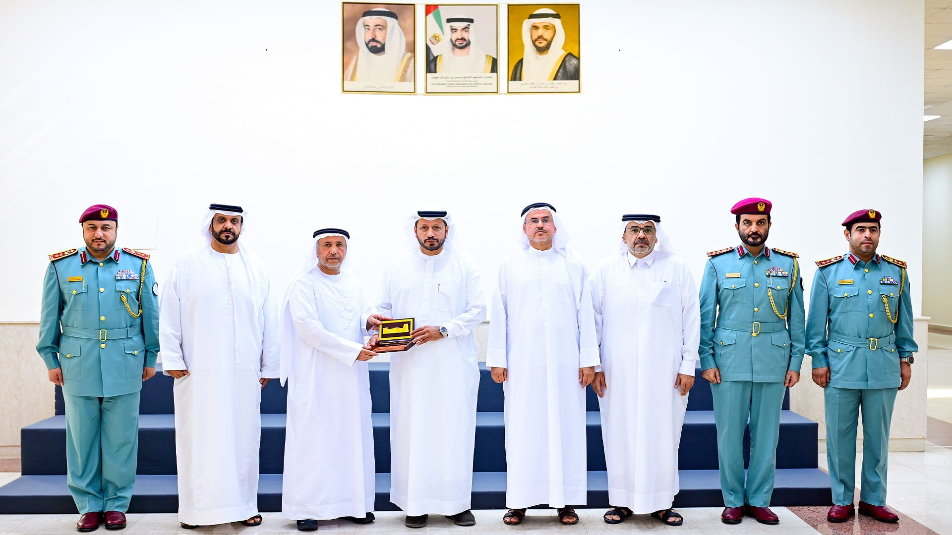 صورة بعنوان: "شرطة وخيرية الشارقة" تبحثان تعزيز التعاون المشترك 