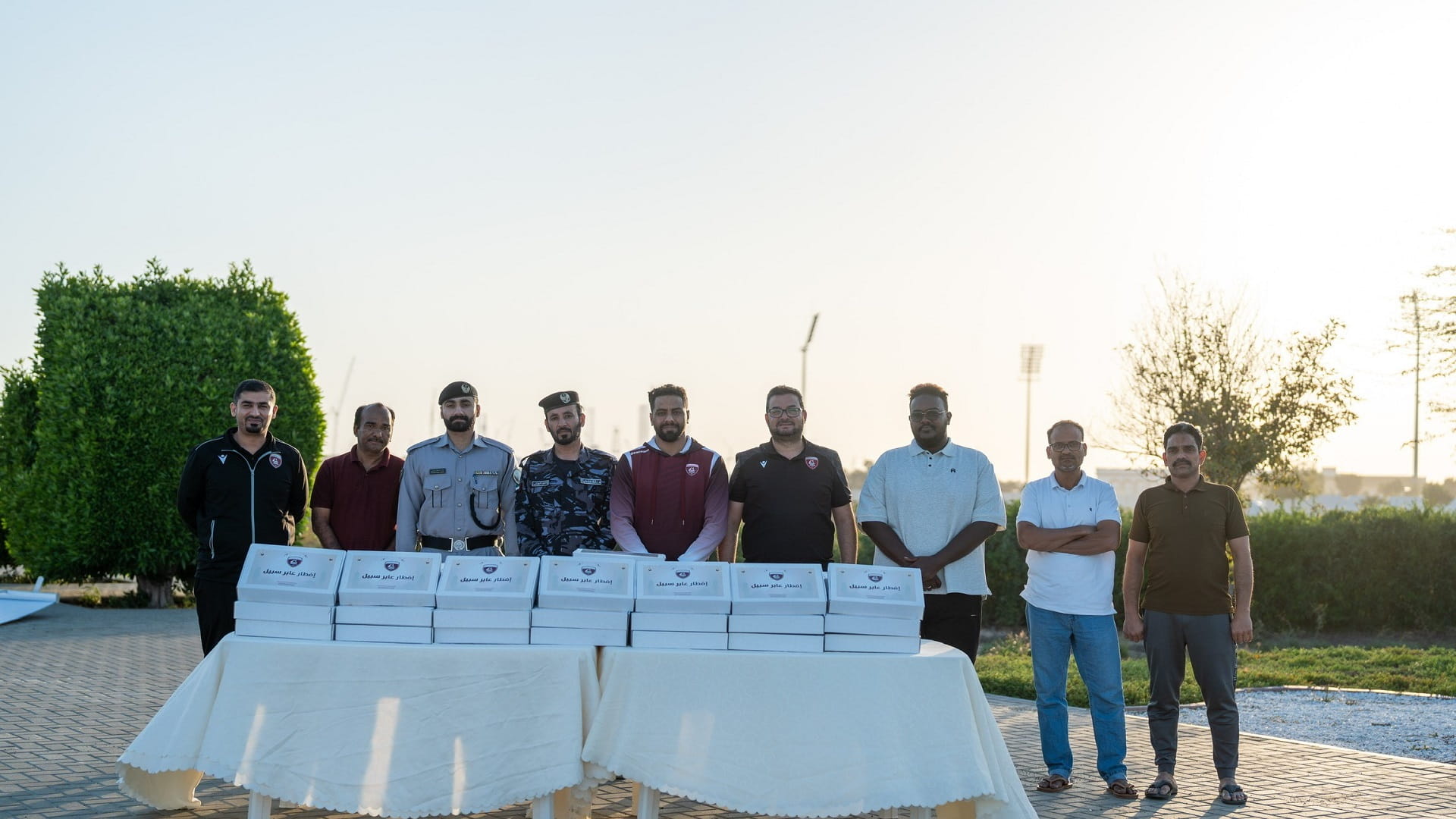 صورة بعنوان: انطلاق مبادرة "إفطار عابر سبيل" في نادي الحمرية 