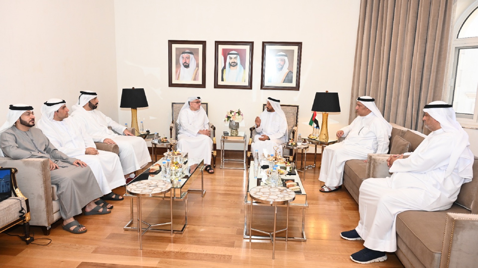 Image for the title: MoHRE, SCCI discuss implementing Emiratisation in private sector 