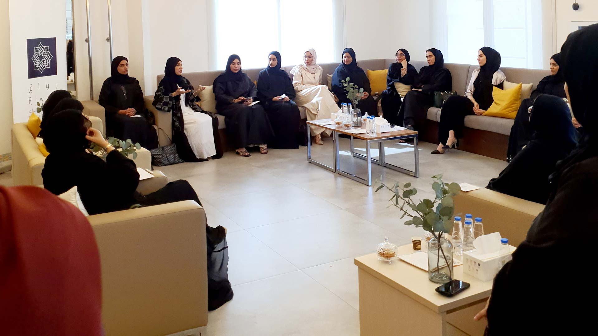 صورة بعنوان: أكثر من 400 مشاركة في اللقاءات السنوية لنادي سيدات الشارقة  