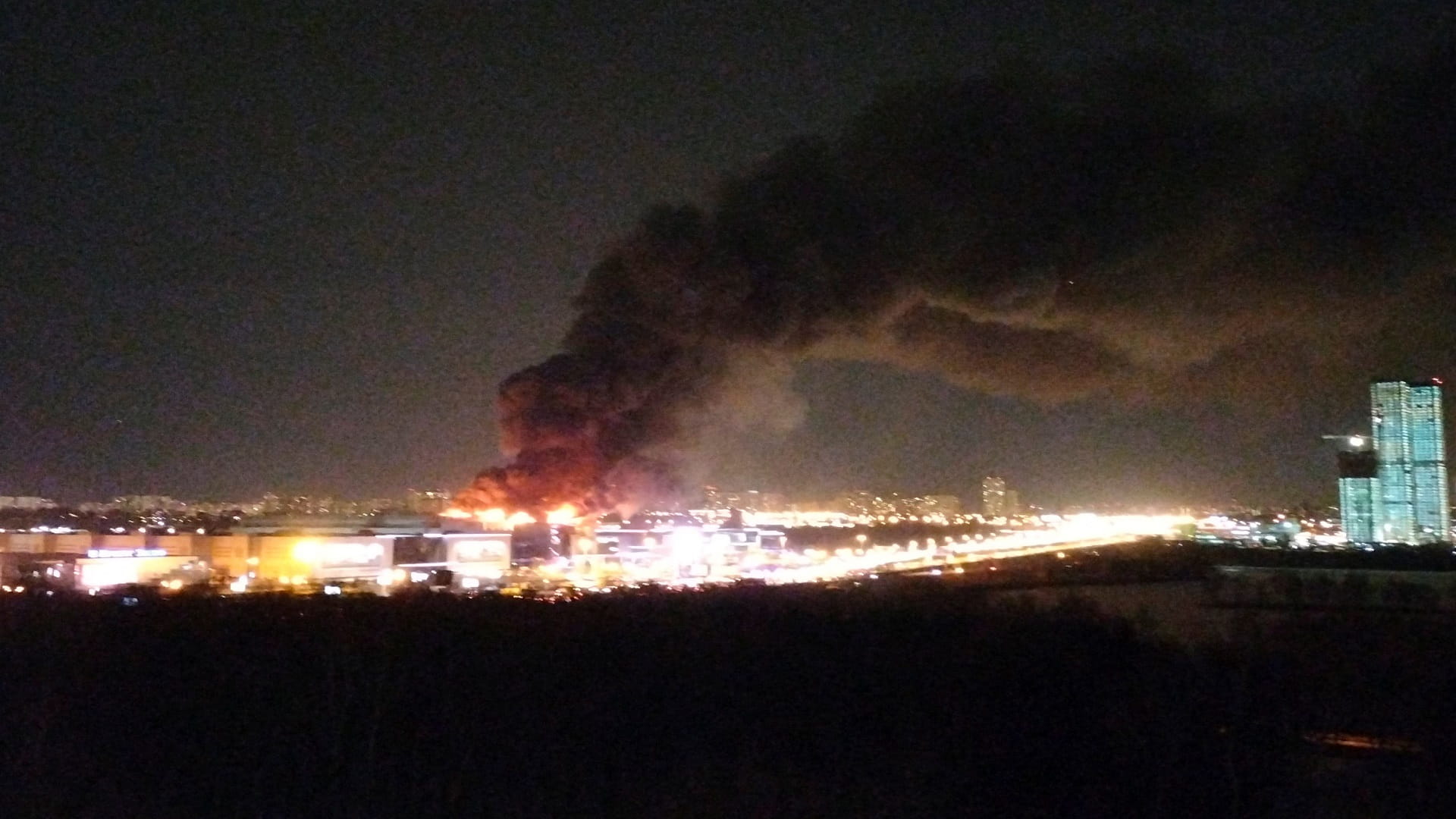 Image for the title: Daesh claims Russia gun attack 