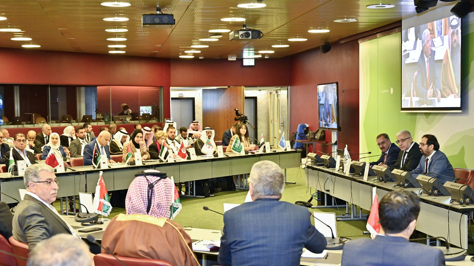 صورة بعنوان: "الشعبة البرلمانية" تشارك في الاجتماعات التنسيقية بجنيف 