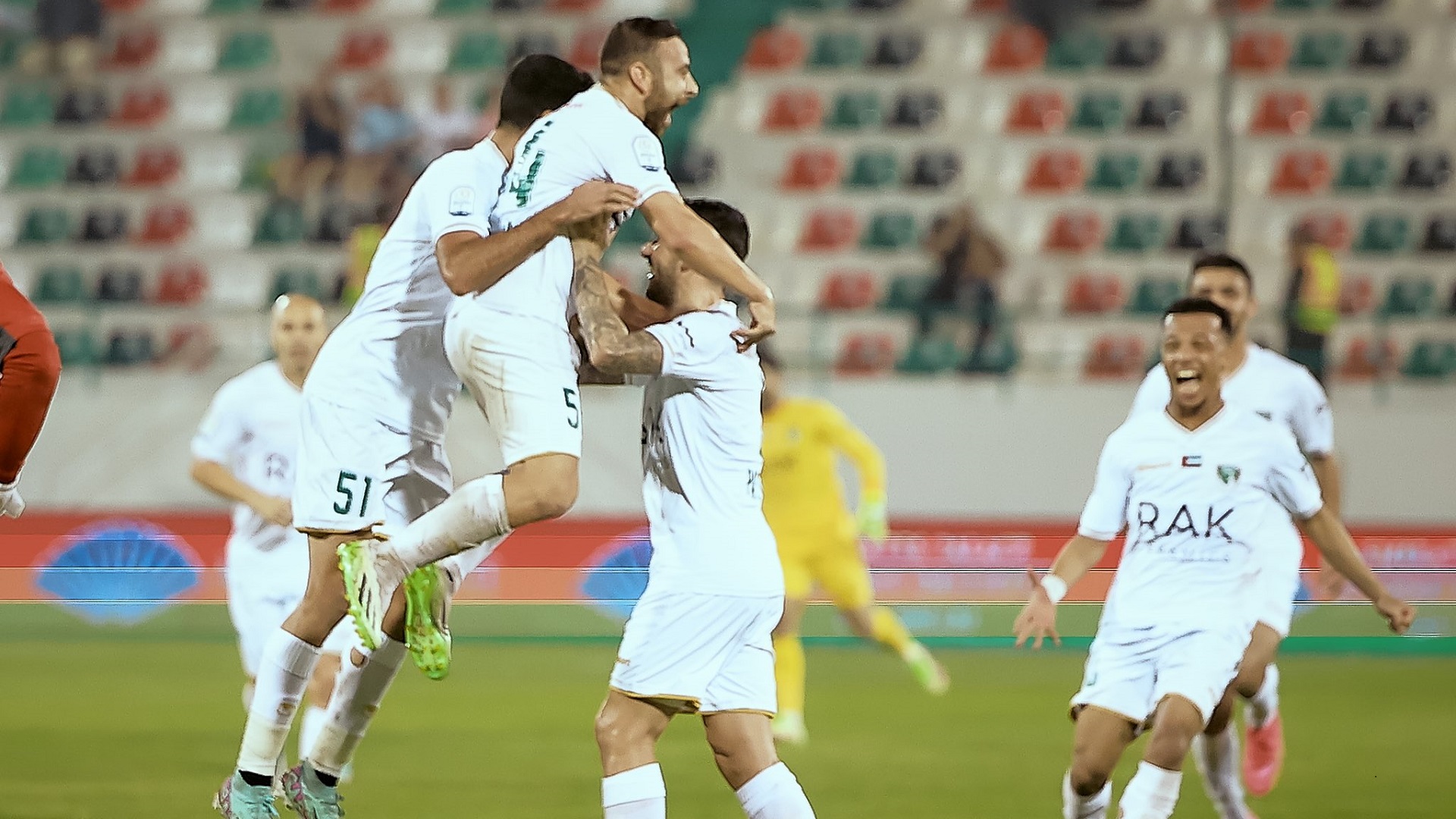 صورة بعنوان: الإمارات يعود للانتصارات في دوري أدنوك للمحترفين من بوابة خورفكان 