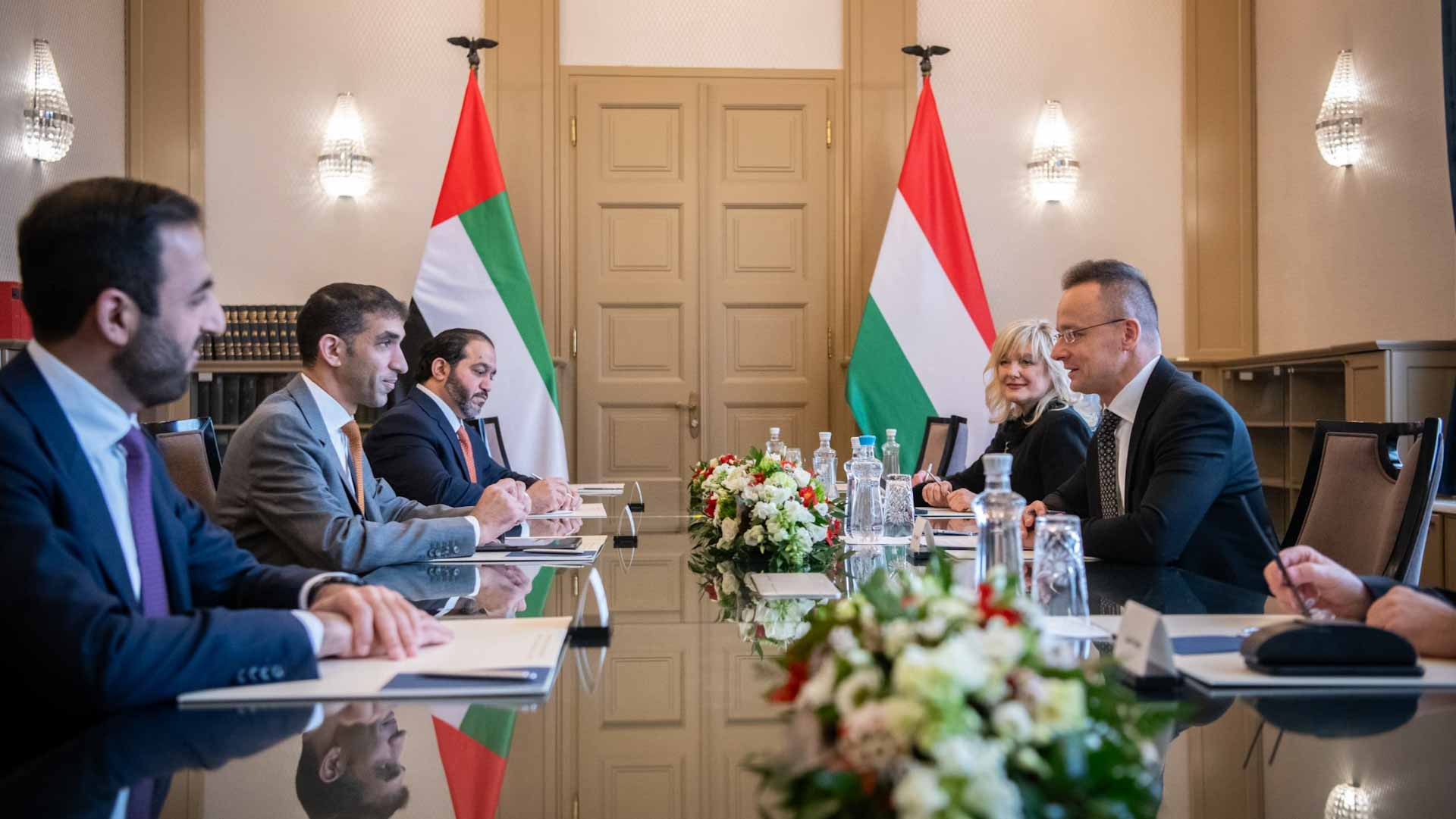 Image for the title: UAE, Hungary sign economic cooperation agreement 