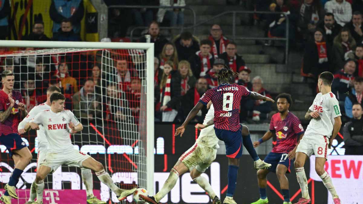 صورة بعنوان: لايبزج يقسو على كولن في الدوري الألماني لكرة القدم    