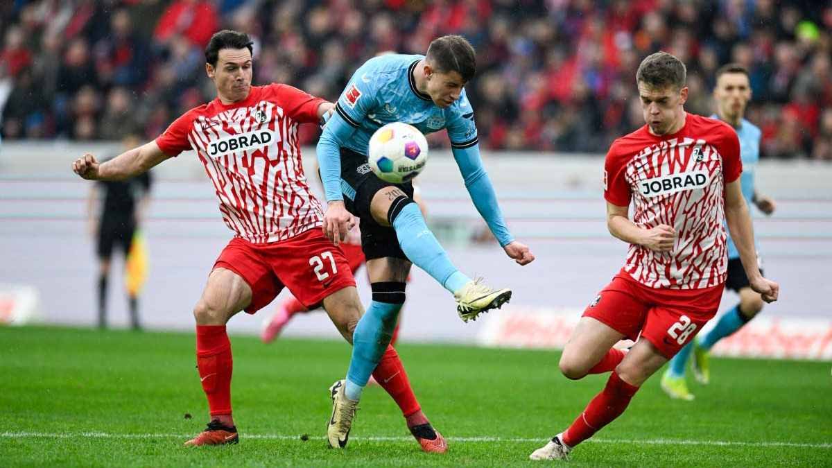 صورة بعنوان: باير ليفركوزن يحافظ على سجله خالياً من الهزائم في الدوري الألماني  