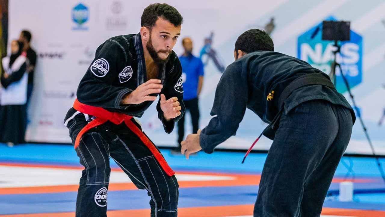 صورة بعنوان: "الشارقة لرياضات الدفاع" بطلاً لمنافسات الجوجيتسو بدورة ند الشبا  