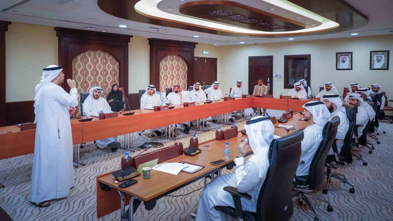 صورة بعنوان: "اقتصادية الشارقة" تنظم برنامج "مسرح الجريمة" 