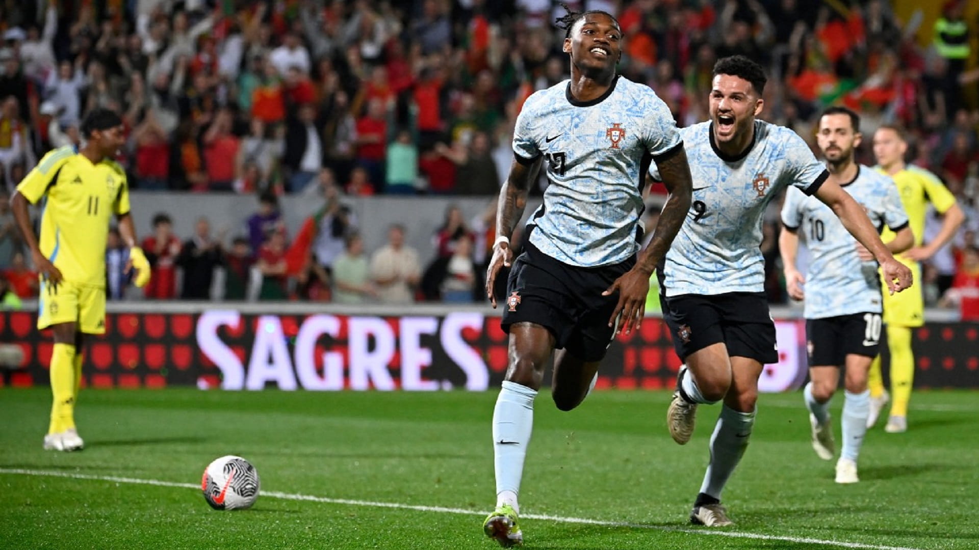 صورة بعنوان: منتخب البرتغال يقسو على السويد بخماسية ودياً 