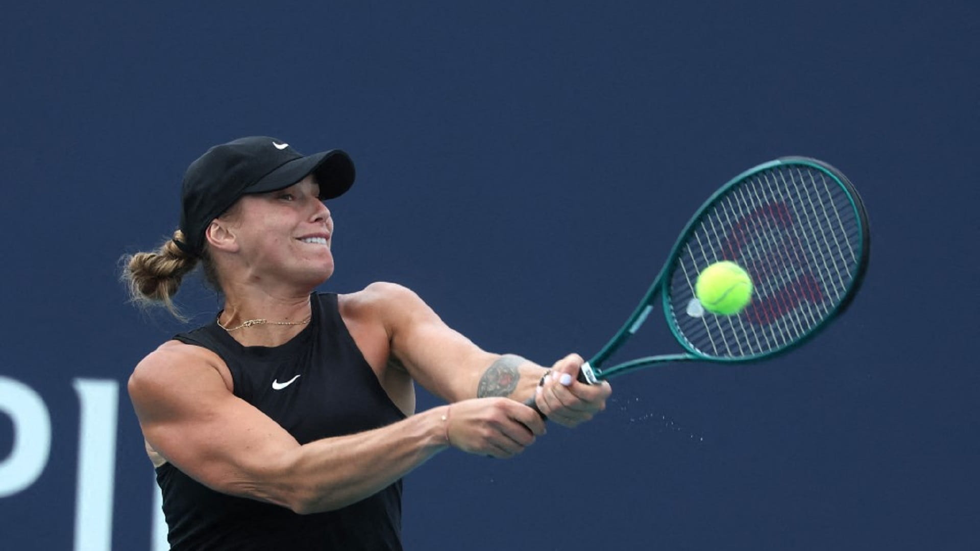 صورة بعنوان: سابالينكا تتأهل لدور الـ32 ببطولة ميامي المفتوحة للتنس 