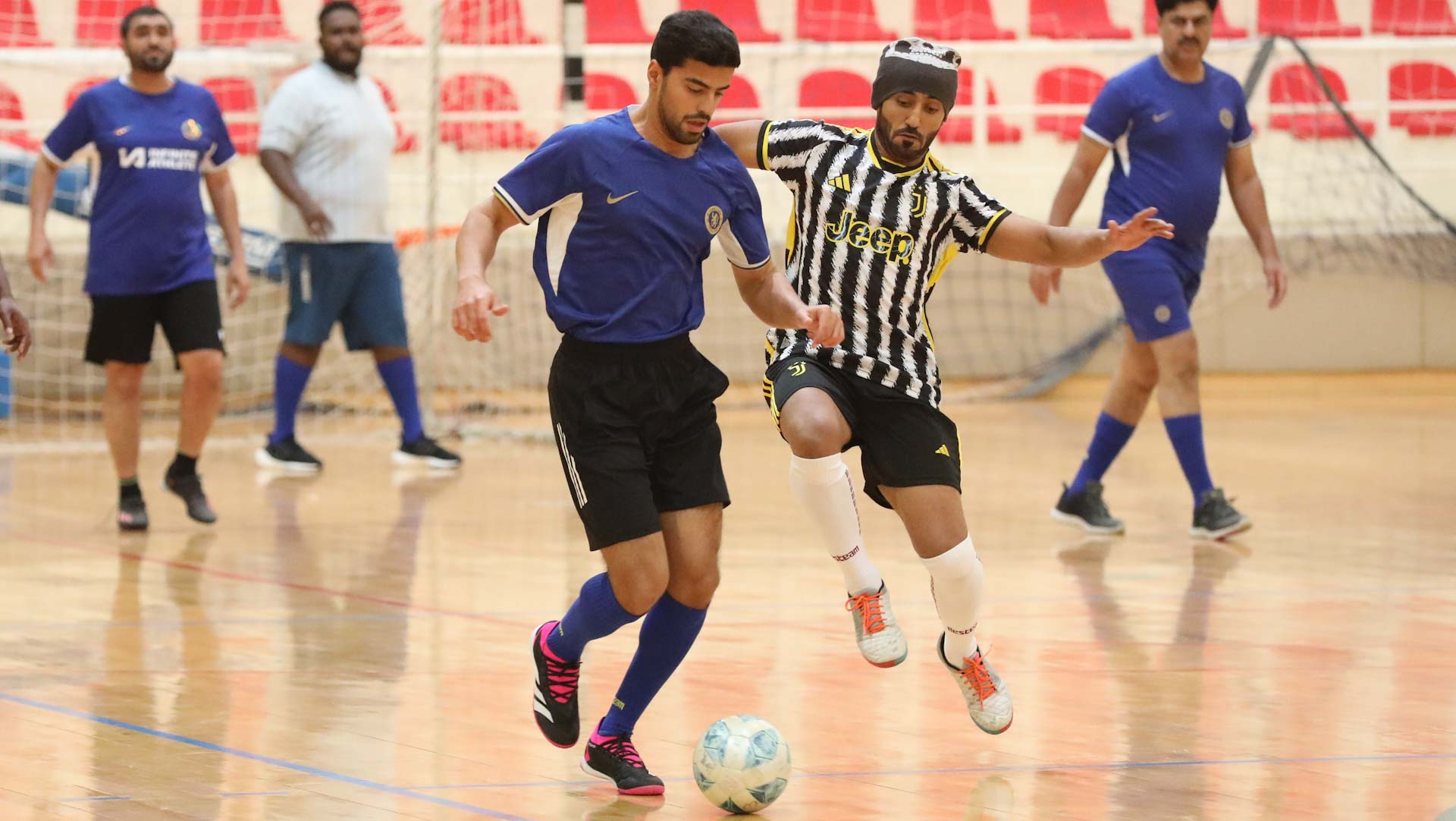 صورة بعنوان: انطلاق النسخة الثانية من بطولة الحمرية الرمضانية لكرة القدم 