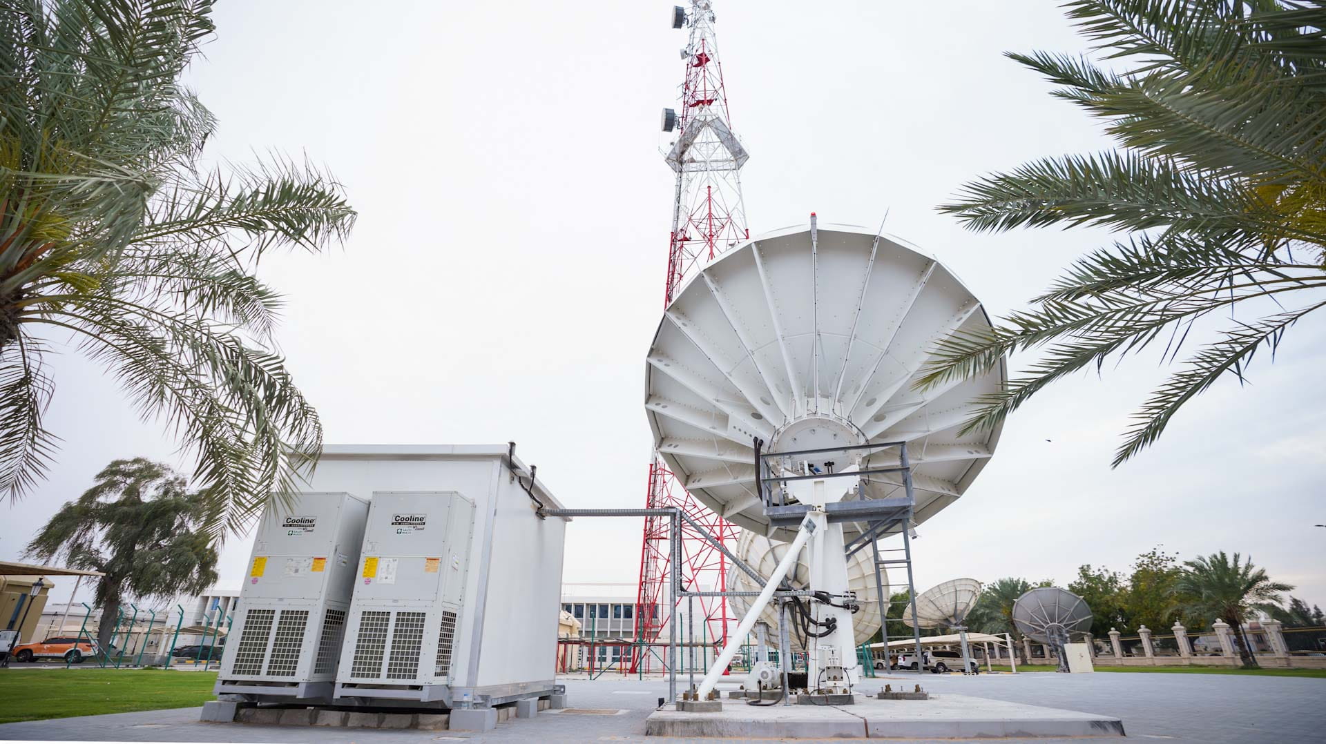 صورة بعنوان: الـ1 بالدولة.. الشارقة للإذاعة والتلفزيون تطلق محطتها للبث الفضائي 