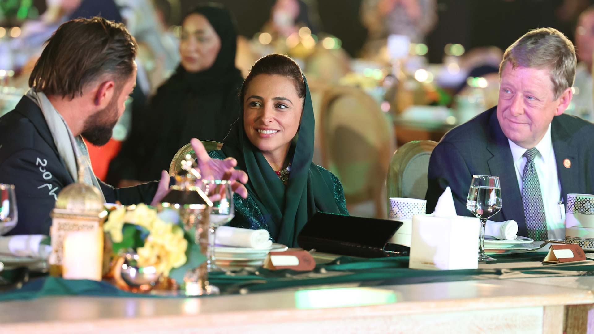 صورة بعنوان: بدور القاسمي تشهد حفل سحور "أميركية الشارقة" الأول لدعم التعليم 