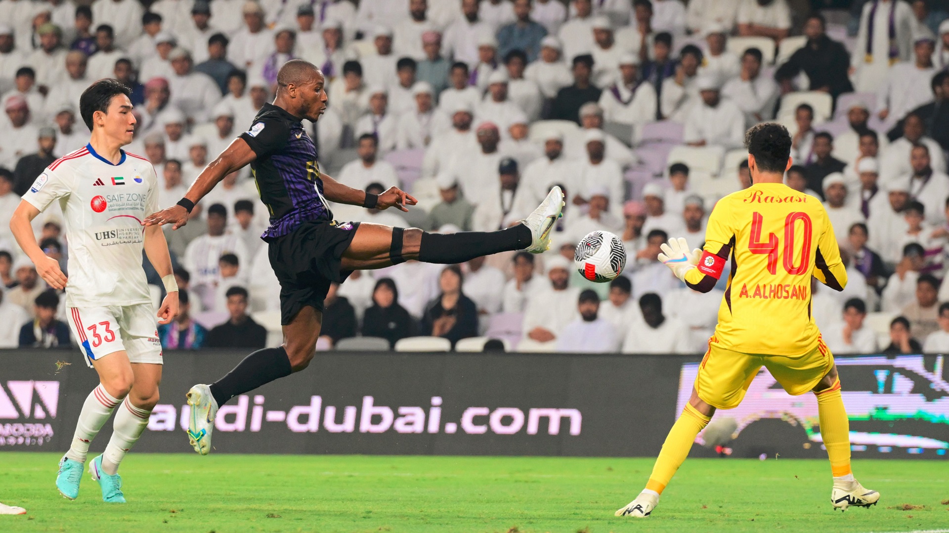 Image for the title: Top-of-the-table clash between Al Ain and Sharjah ends in 1-1 
