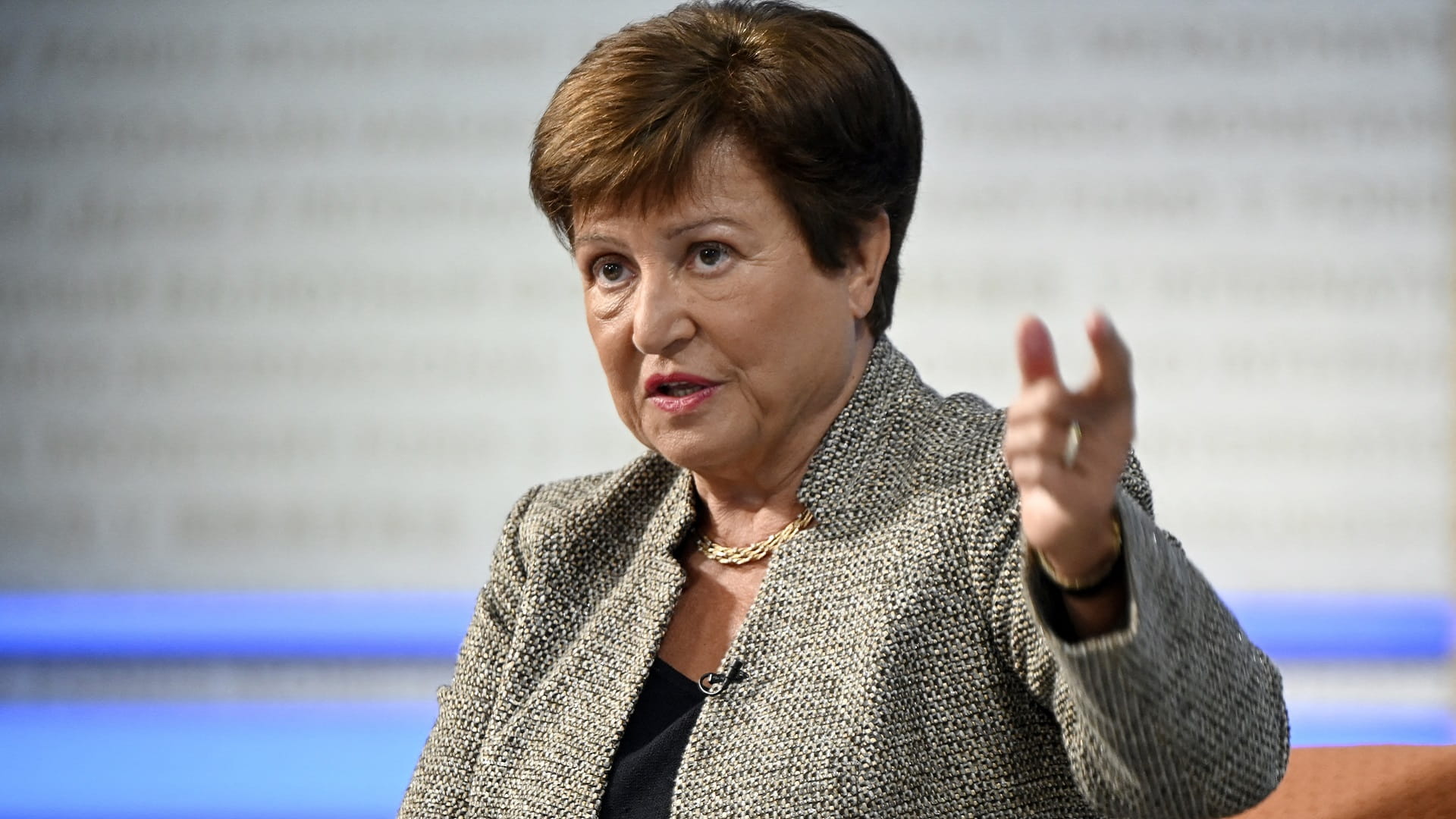 Image for the title: IMF approves $820 mn as part of Egypt bailout 