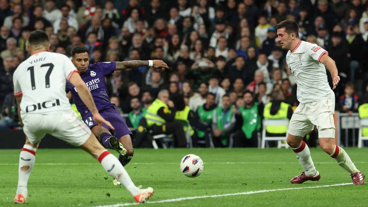 صورة بعنوان: ريال مدريد يتخطى بيلباو ويحافظ على صدارة الدوري الإسباني  