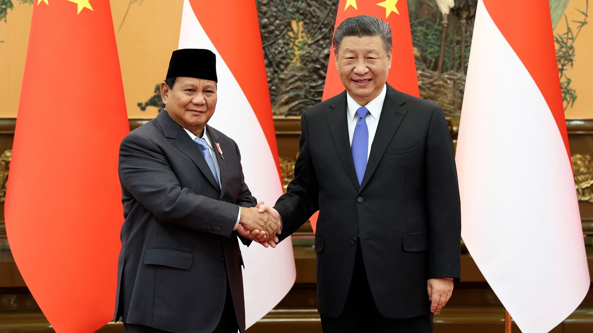 صورة بعنوان: الرئيس الصيني يشيد بالعلاقات مع إندونيسيا 
