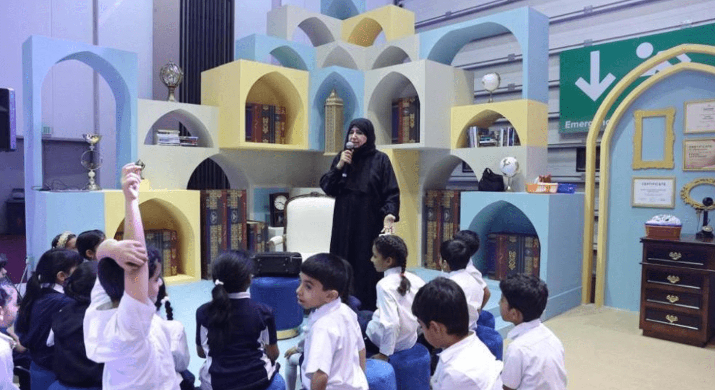 صورة بعنوان: "ثقافي الأعلى للأسرة" يشارك بـ 3 ورش تفاعلية في الشارقة القرائي 