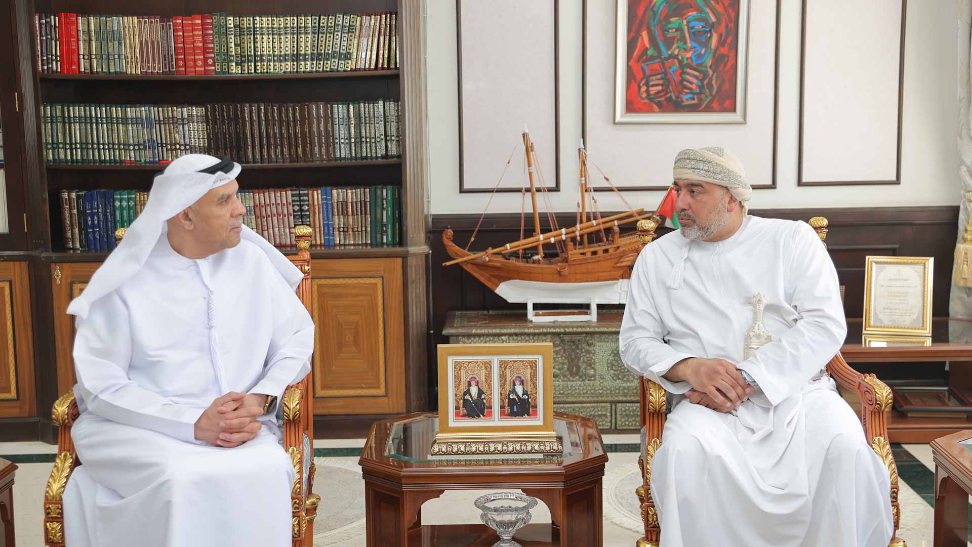 صورة بعنوان: وفد الهيئة العربية للمسرح يزور سلطنة عُمان 